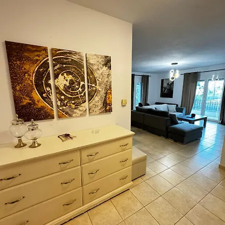 Center Stylish New 2 Bd With Balcony Apartment Skiathos Town