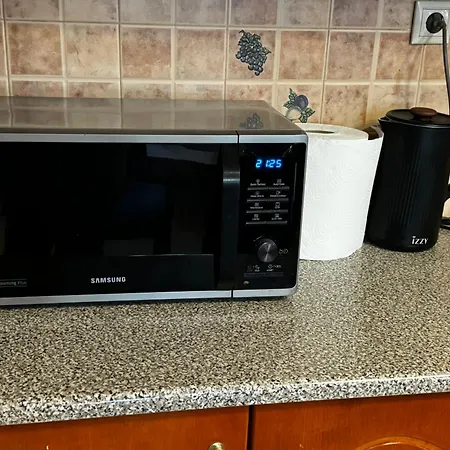 Center Stylish New 2 Bd With Balcony דירה העיירה סקיאתוס